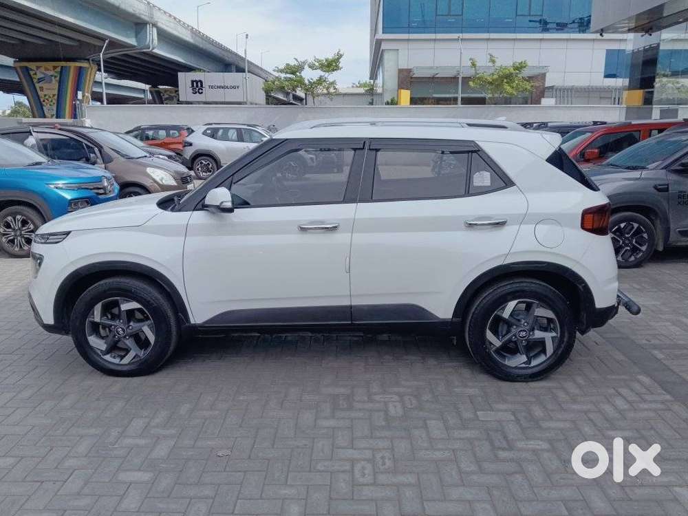 Hyundai Venue 1.0 Sx Turbo Dct, 2021, Petrol