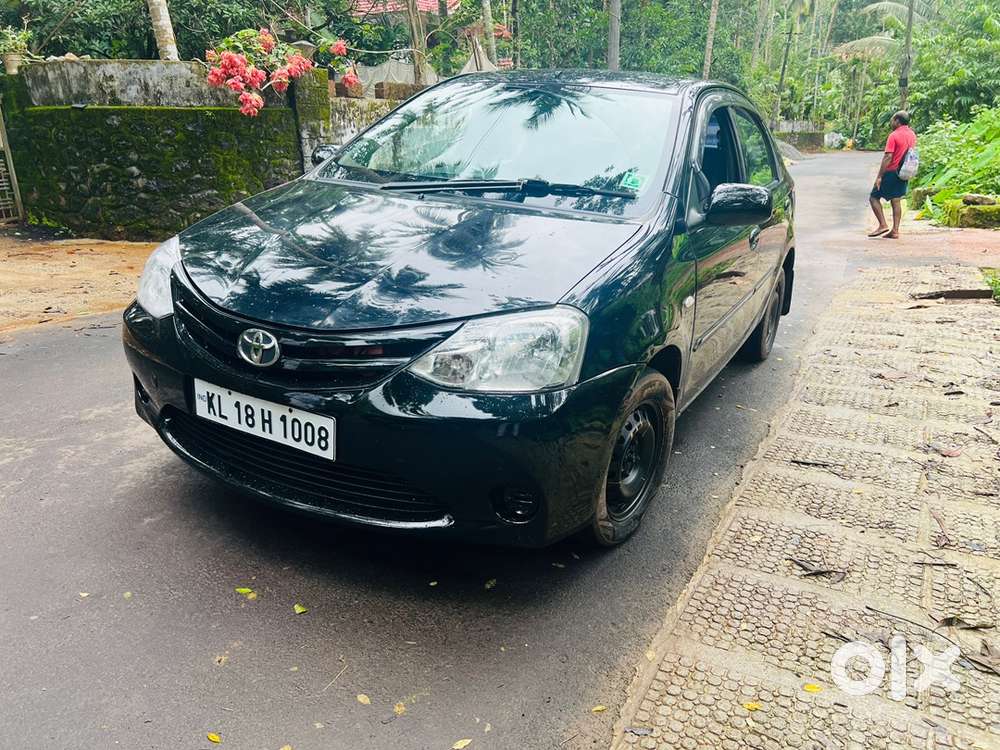 Toyota Etios Petrol 85000 Km Driven 2nd Owner Full Paper