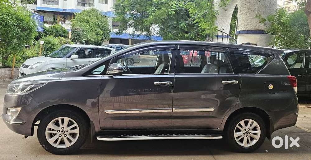 Toyota Innova Crysta 2.4 Gx Mt 8s, 2017, Diesel