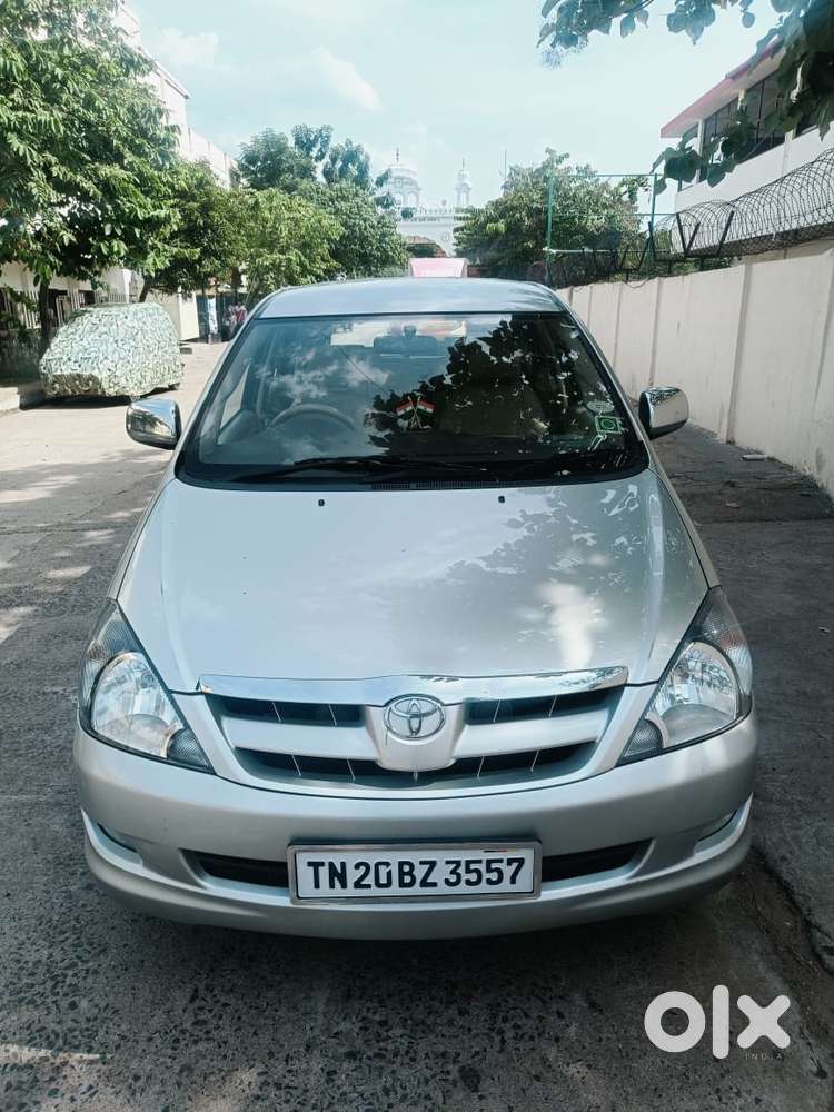 Toyota Innova 2.5 Vx 8 Seater Bs Iv, 2008, Diesel