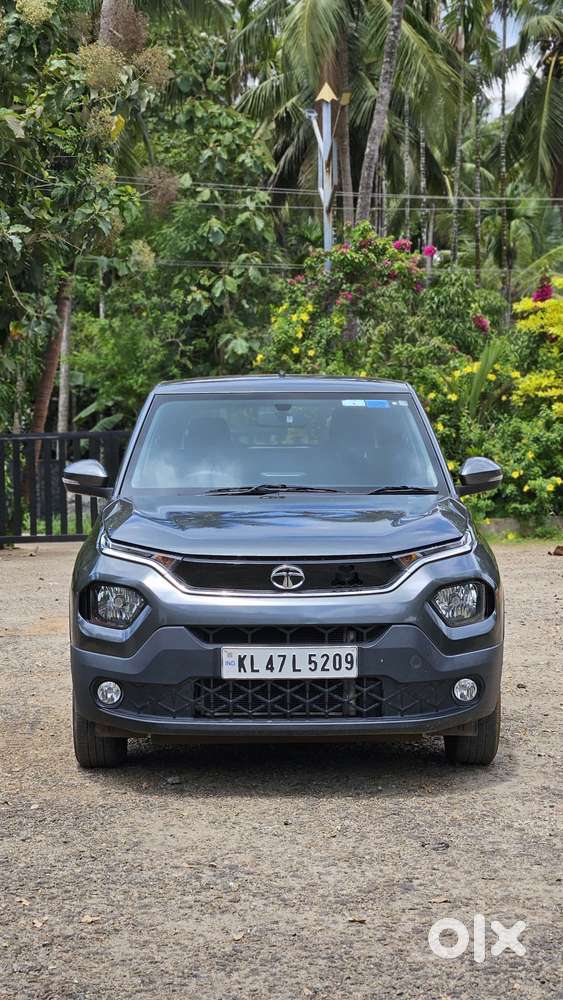 Tata Punch 1.2 Revotron Accomplished Camo Amt, 2023, Petrol