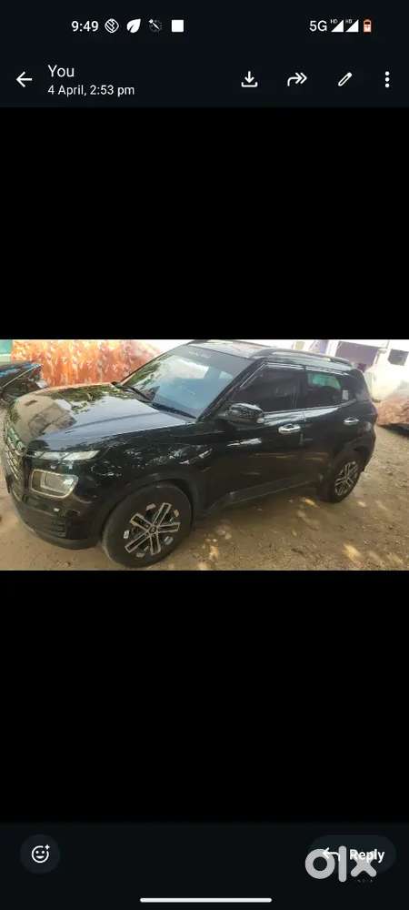 Hyundai Venue 2025 Diesel 9800 Km Driven