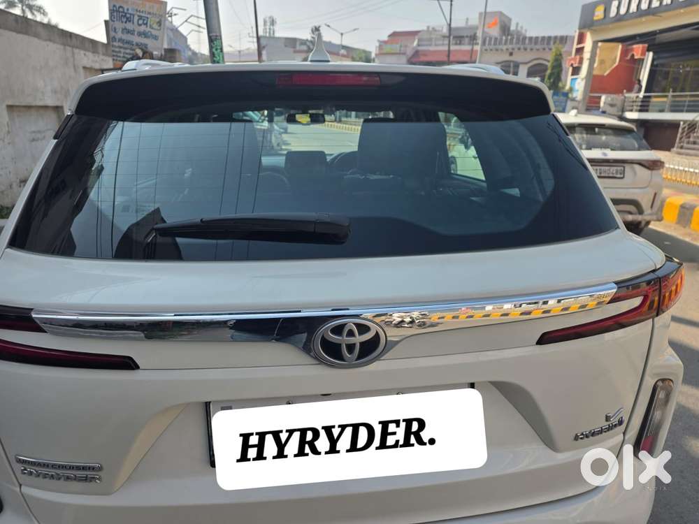 Toyota Urban Cruiser Hyryder V Hybrid Aero Edition, 2024, Petrol