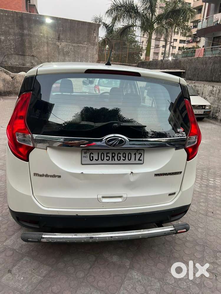 Mahindra Marazzo M6, 2018, Diesel
