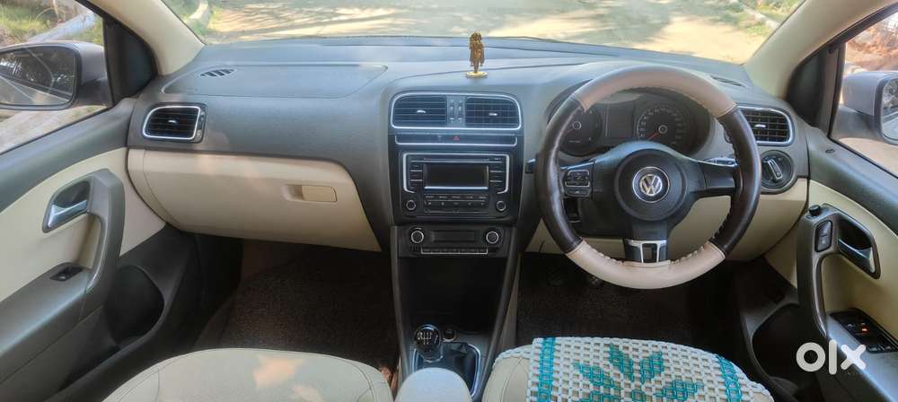 Volkswagen Vento 2013-2015 Magnific 1.6 Highline, 2015, Diesel