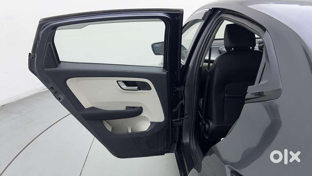 Tata Altroz 1.5 Xz Plus Diesel, 2021, Diesel