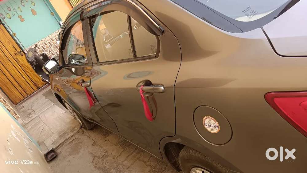 Maruti Suzuki Dzire Bs4