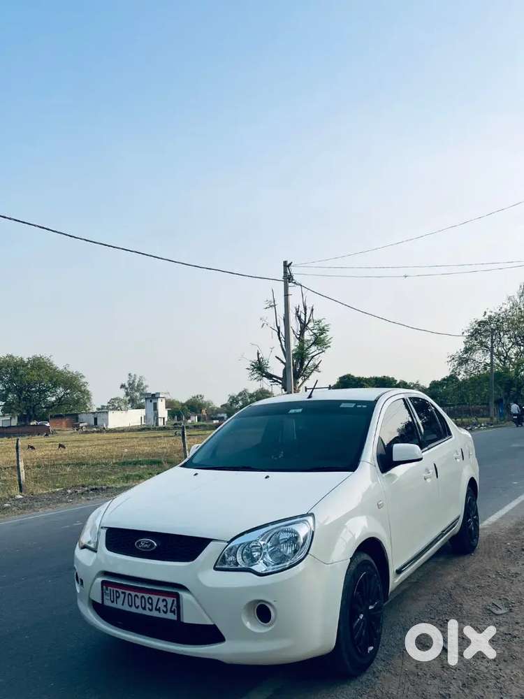 Ford Fiesta Classic 2015 Diesel 67000 Km Driven