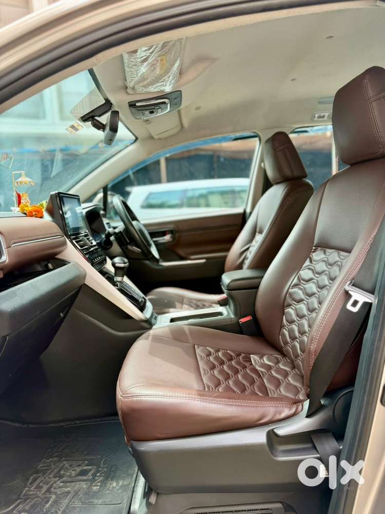 Toyota Innova Hycross 2.0 Vx Hybrid 8 Str, 2023, Petrol