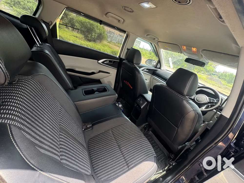 Kia Carens Diesel Manual 2022 Variant