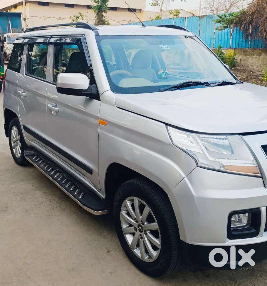 Well Maintained  Mahindra  Tuv-300t6+ Seems To Be Brand New Top Model