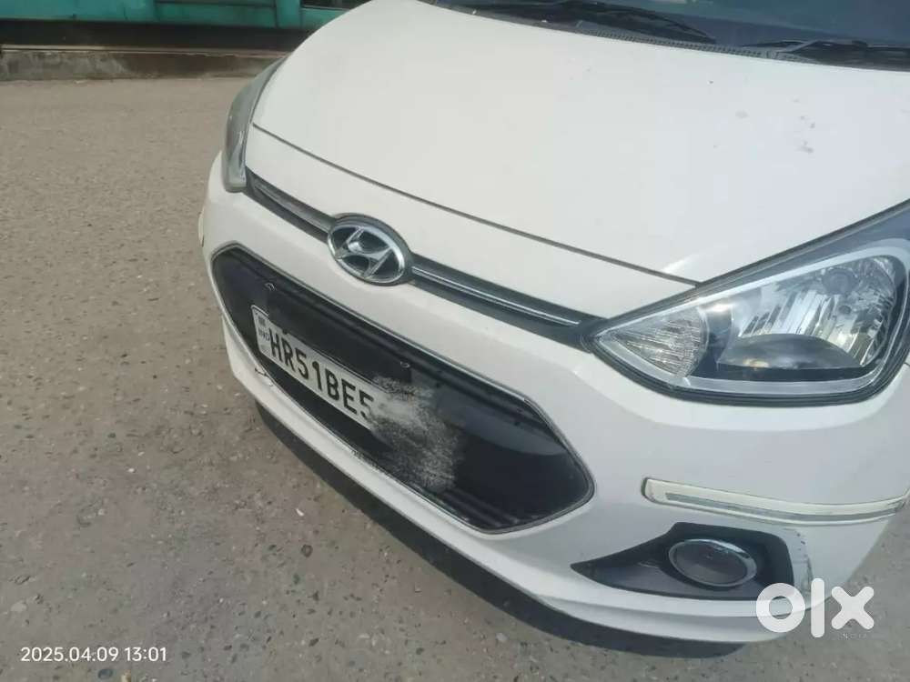 Hyundai Xcent Petrol 2015 Year