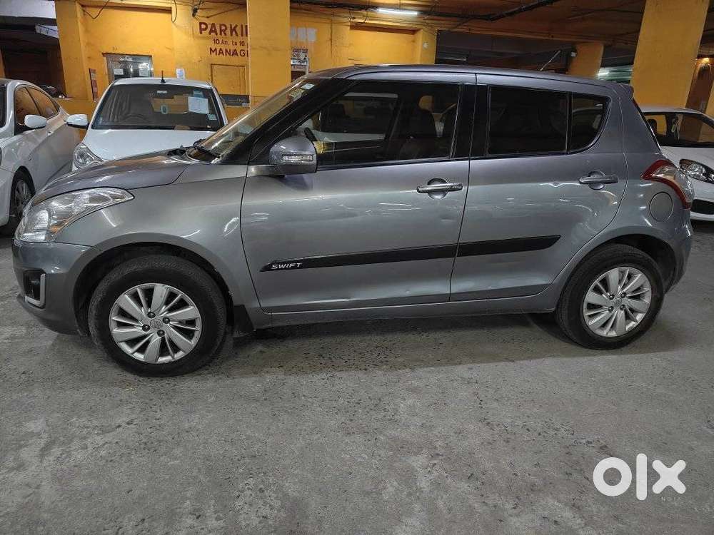 Maruti Suzuki Swift Zdi Plus, 2015, Diesel