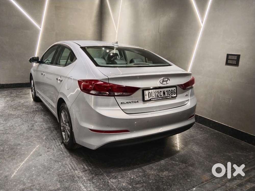 Hyundai Elantra 1.6 Sx Option At, 2018, Petrol