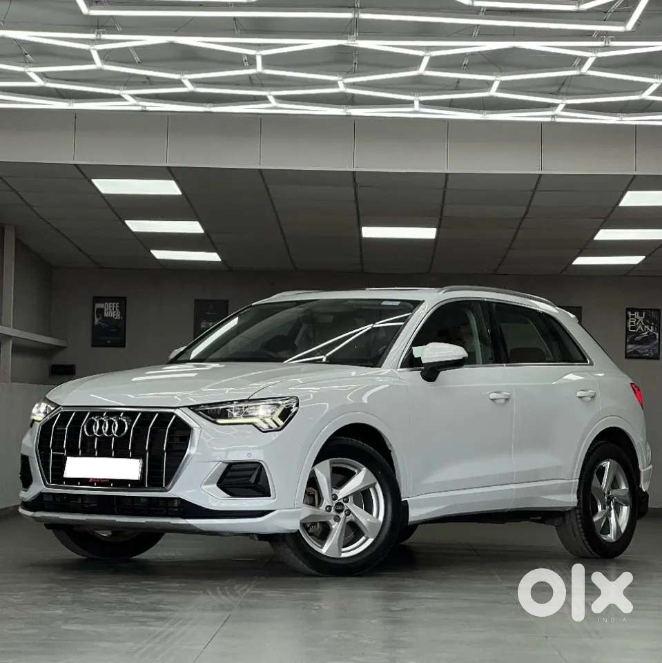 Audi Q3 40 Tfsi Premium Plus, 2023, Petrol