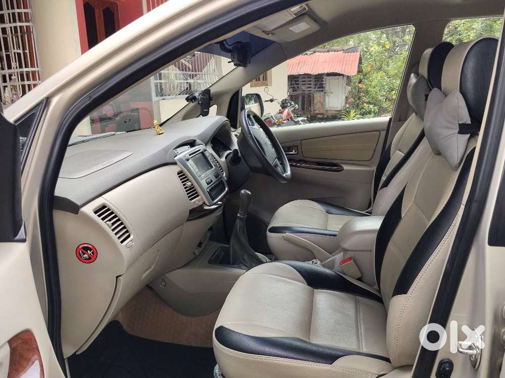 Toyota Innova 2013 Diesel 89000 Km