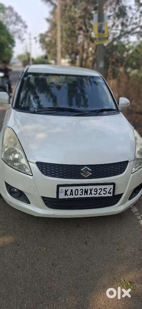 Maruti Suzuki Swift 2012 Petrol 42000 Km Driven