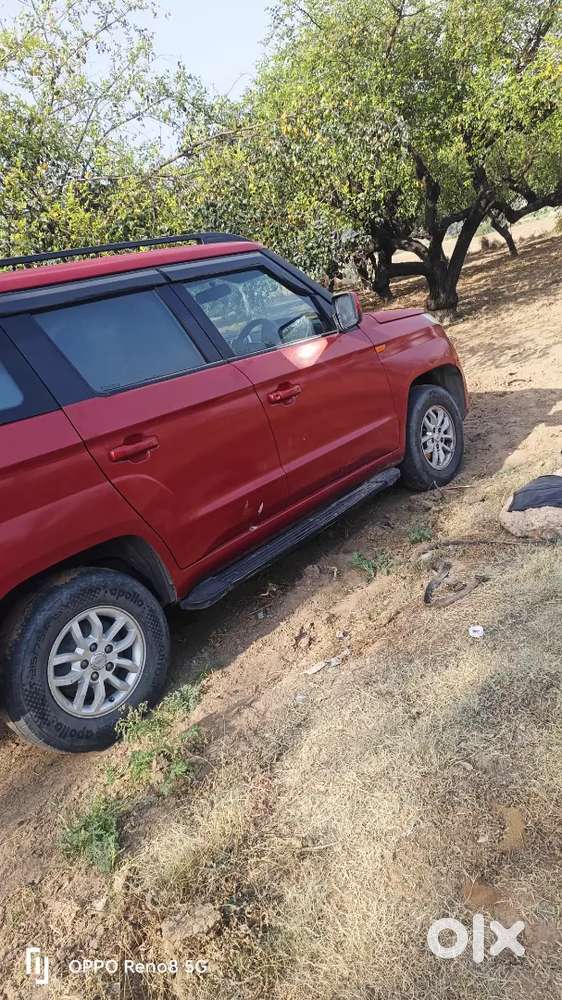 Mahindra Tuv 300 2017 Diesel Amt
