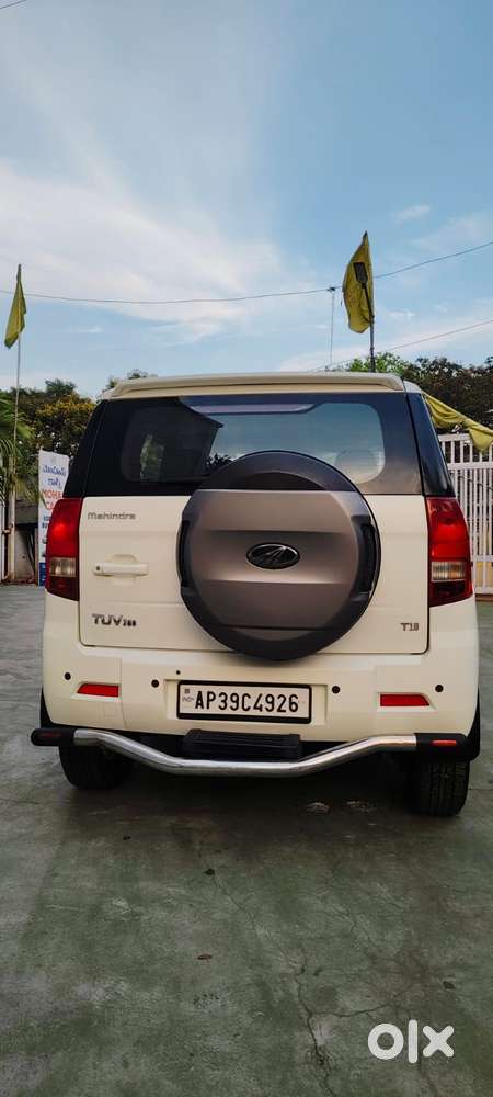 Mahindra Tuv 300 T10 Opt, 2018, Diesel