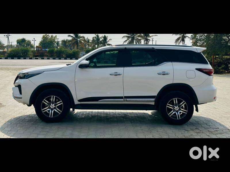 Toyota Fortuner 4x2 At 2.8 Diesel, 2022, Diesel