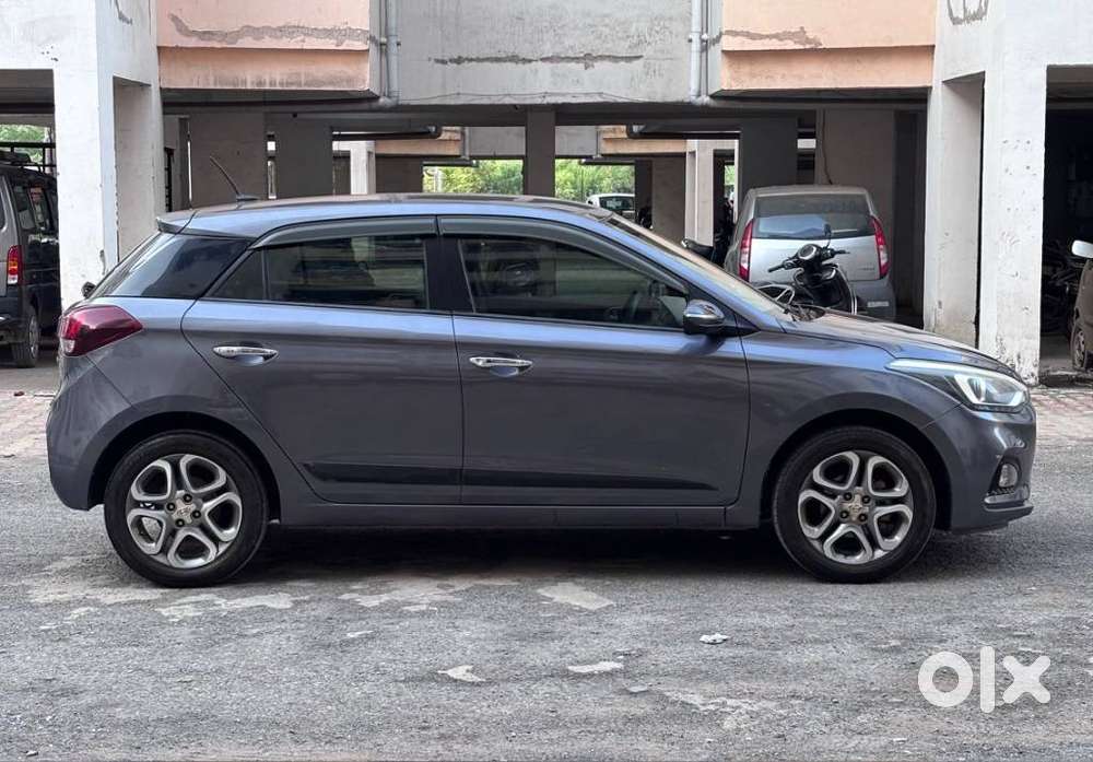Hyundai I20 Asta (o) 1.2 Mt, 2020, Petrol