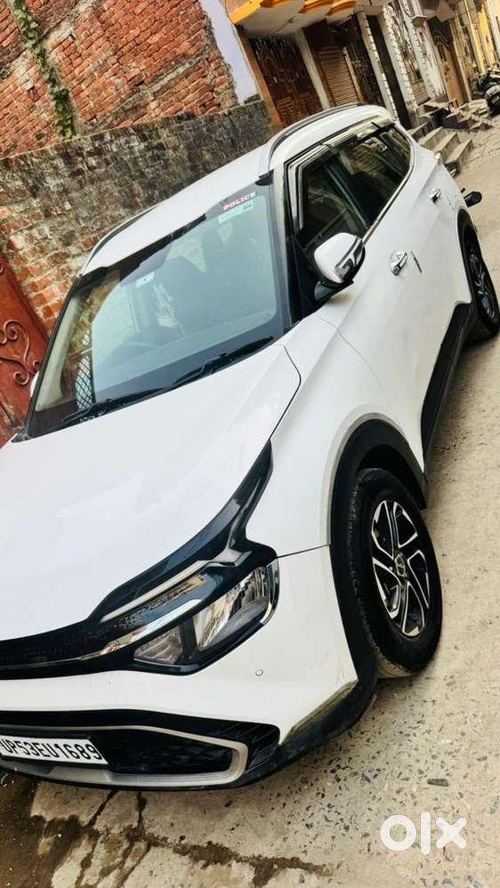 Kia Carens 2024 Diesel Well Maintained