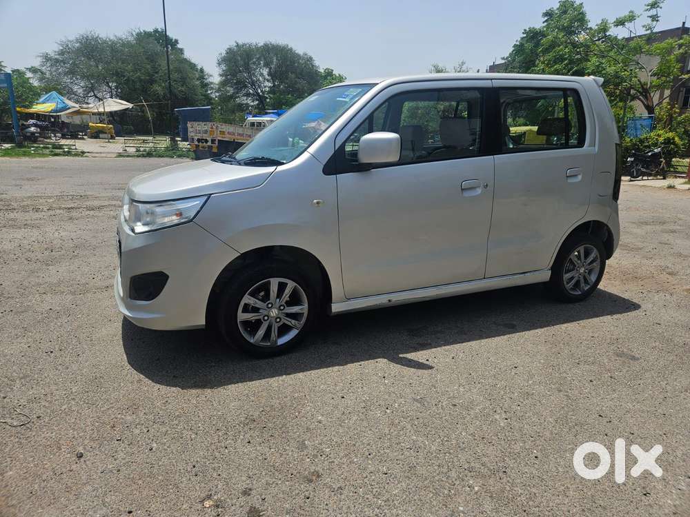 Maruti Suzuki Wagon R Stingray 1.0 Vxi Plus, 2018, Petrol