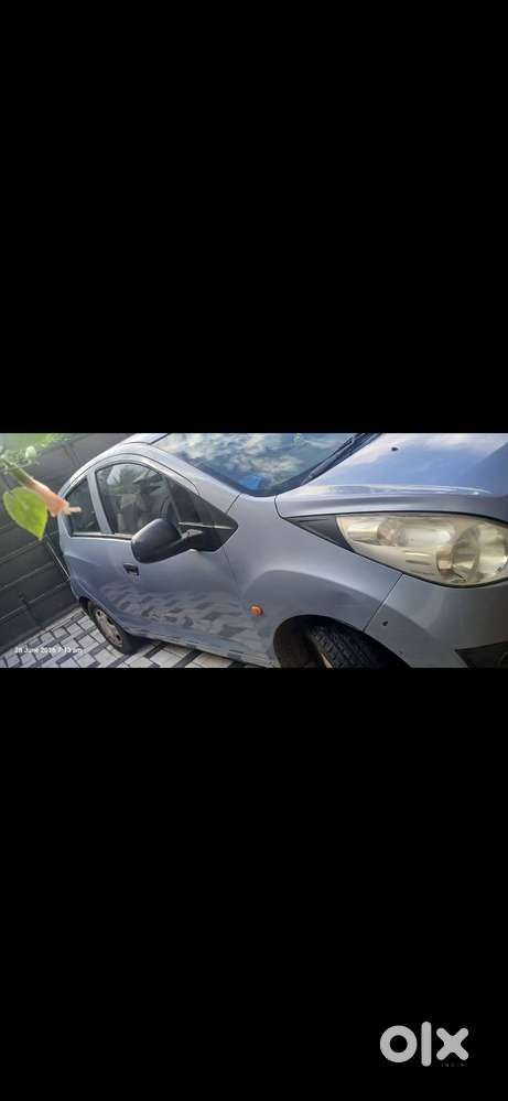 Chevrolet Beat Petrol 2010