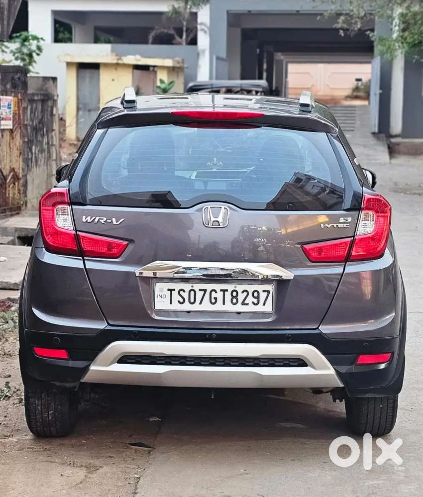 Honda Wrv Excellent Condition For Sale Moving Out