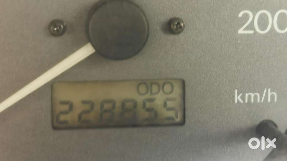 Mitsubishi Diesel Car 2000