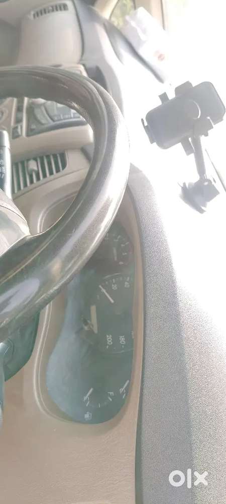 Toyota Innova 2015 Diesel Well Maintained