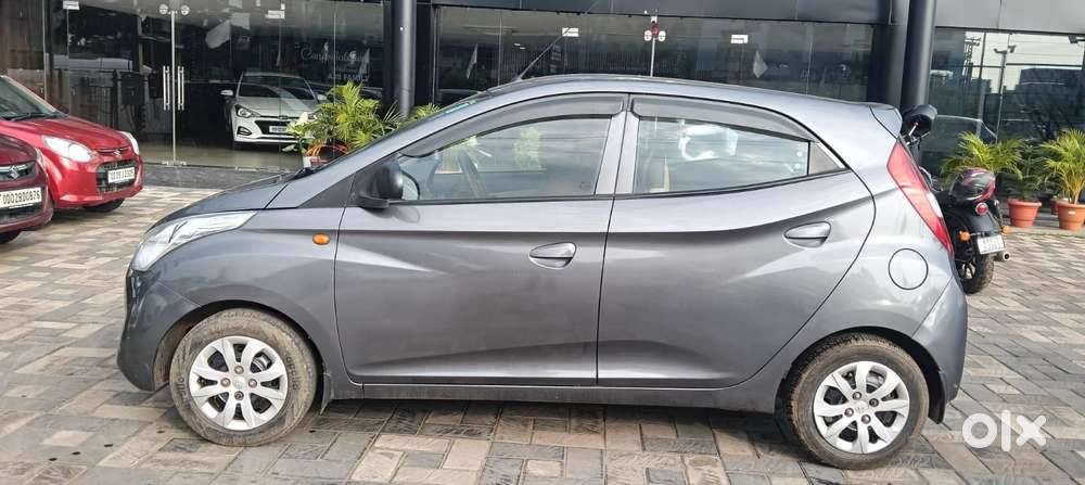 Hyundai Eon Magna +, 2017, Petrol