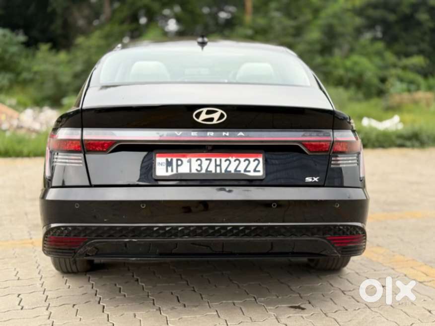 Hyundai Verna 1.5 Sx Petrol Mt, 2024, Petrol