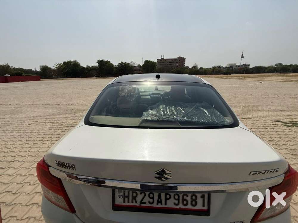 Maruti Suzuki Dzire 2017 Petrol 66386 Km Driven