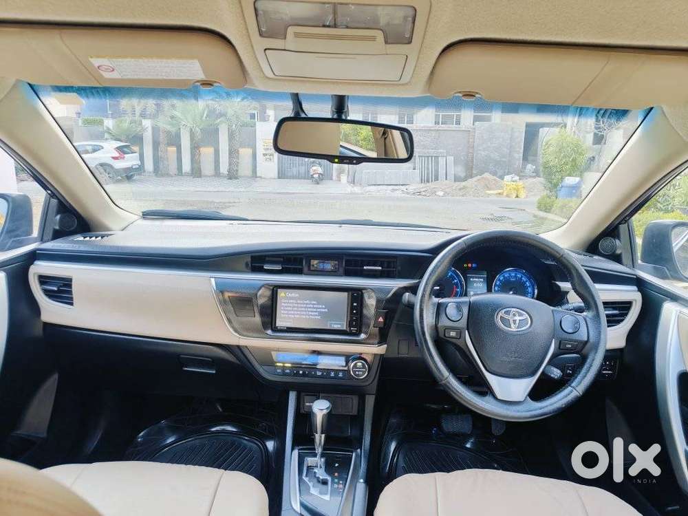 Toyota Corolla Altis 2013-2017 Vl At, 2017, Petrol