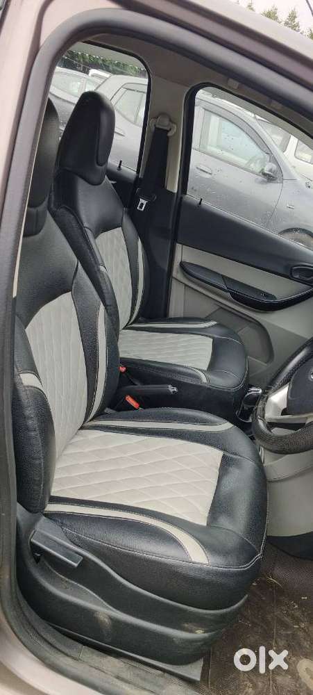 Tata Tiago 1.05 Revotorq Xt Option, 2016, Diesel