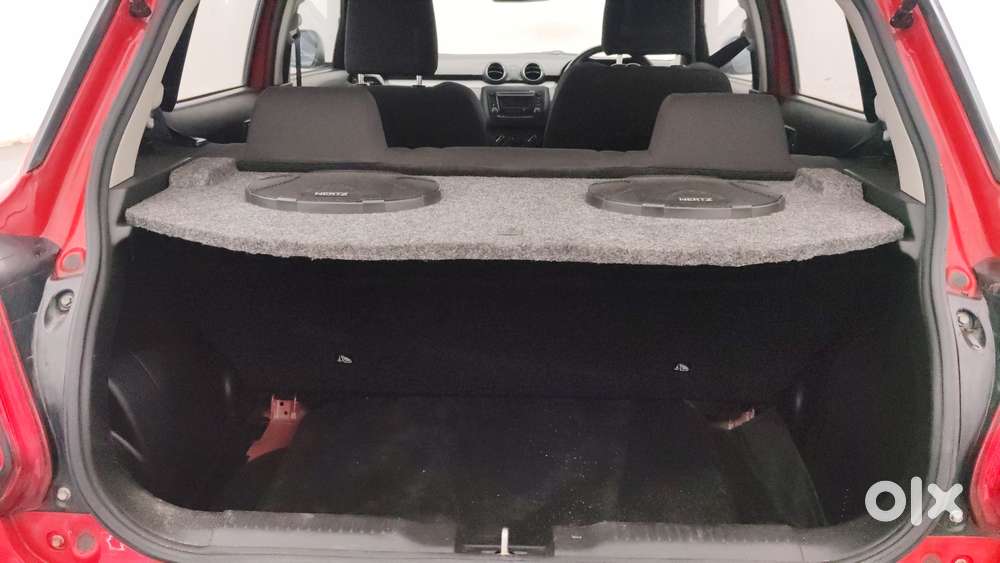 Maruti Suzuki Swift Vxi, 2020, Petrol