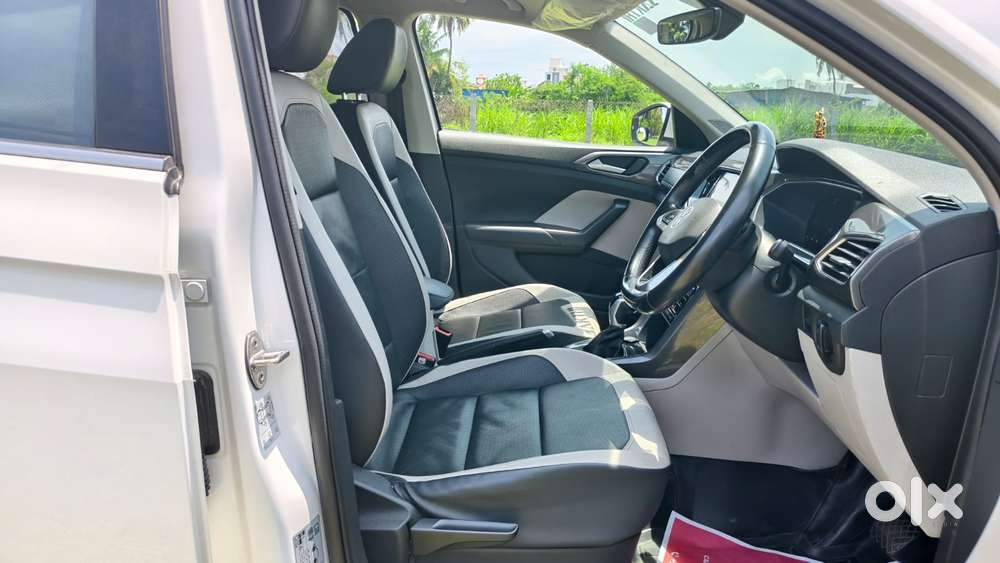 Volkswagen Taigun 1.0 Tsi Topline At, 2023, Petrol