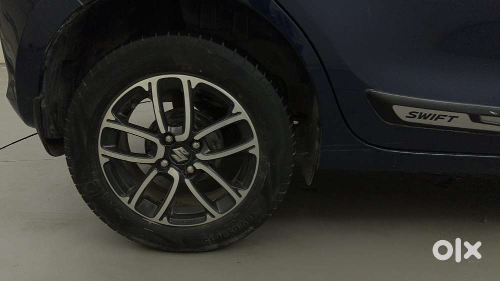 Maruti Suzuki Swift 2018 Zxi Plus, 2020, Petrol