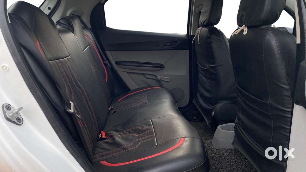 Tata Tiago Xe, 2021, Petrol