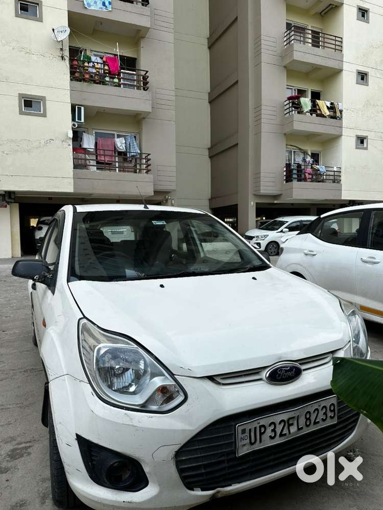 Ford Figo Petrol 2014