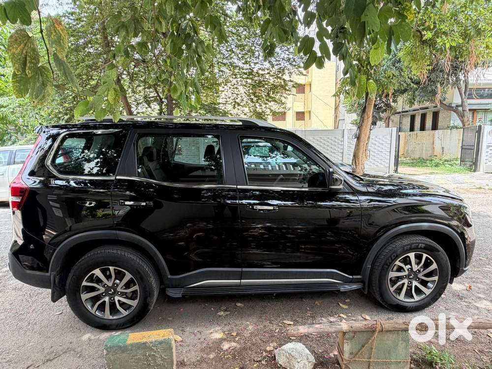 Scorpio N Z8l At Diesel 2025  6800km  4yr Warranty  Single Owner
