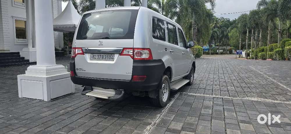 Tata Sumo Grande Lx 2012 2.2 Dicore Engine Low Kilometer