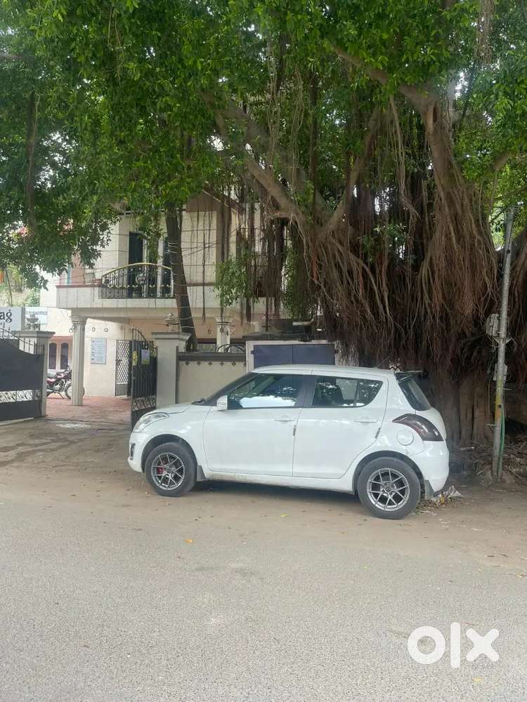 Maruti Suzuki Swift 2016