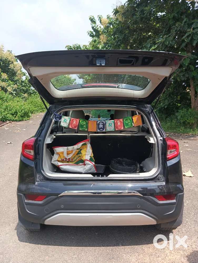 Mahindra Xuv300 Petrol 2022