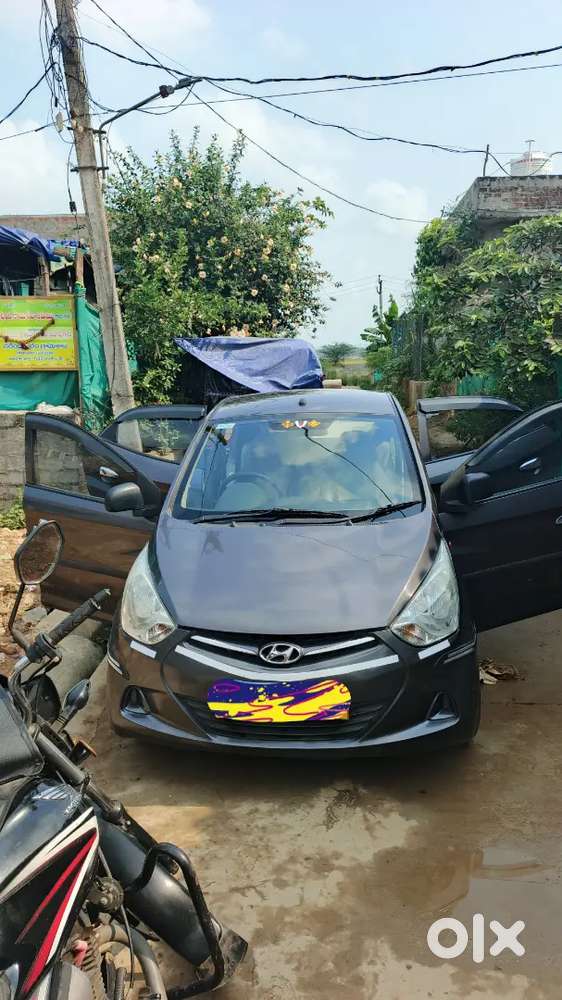 Hyundai Eon 2015 Good Performance (money Need Emergency)