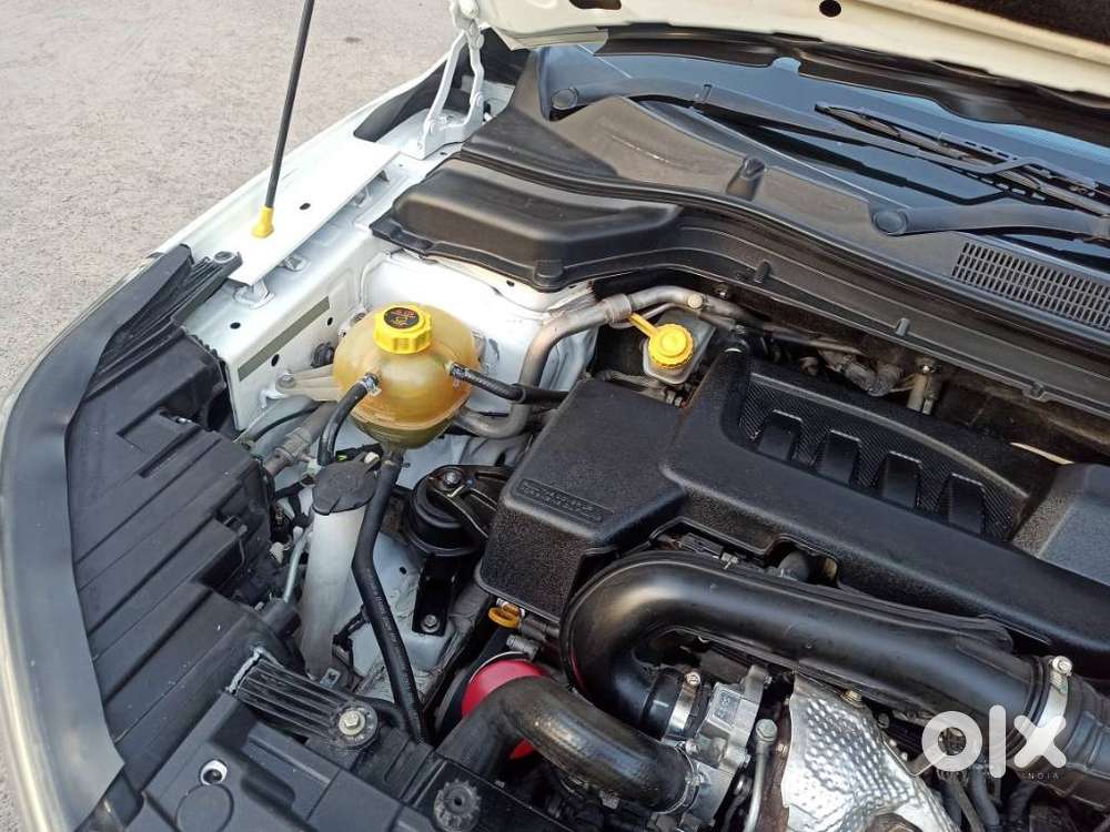 Mahindra Xuv300 W8 Option Diesel, 2022, Diesel