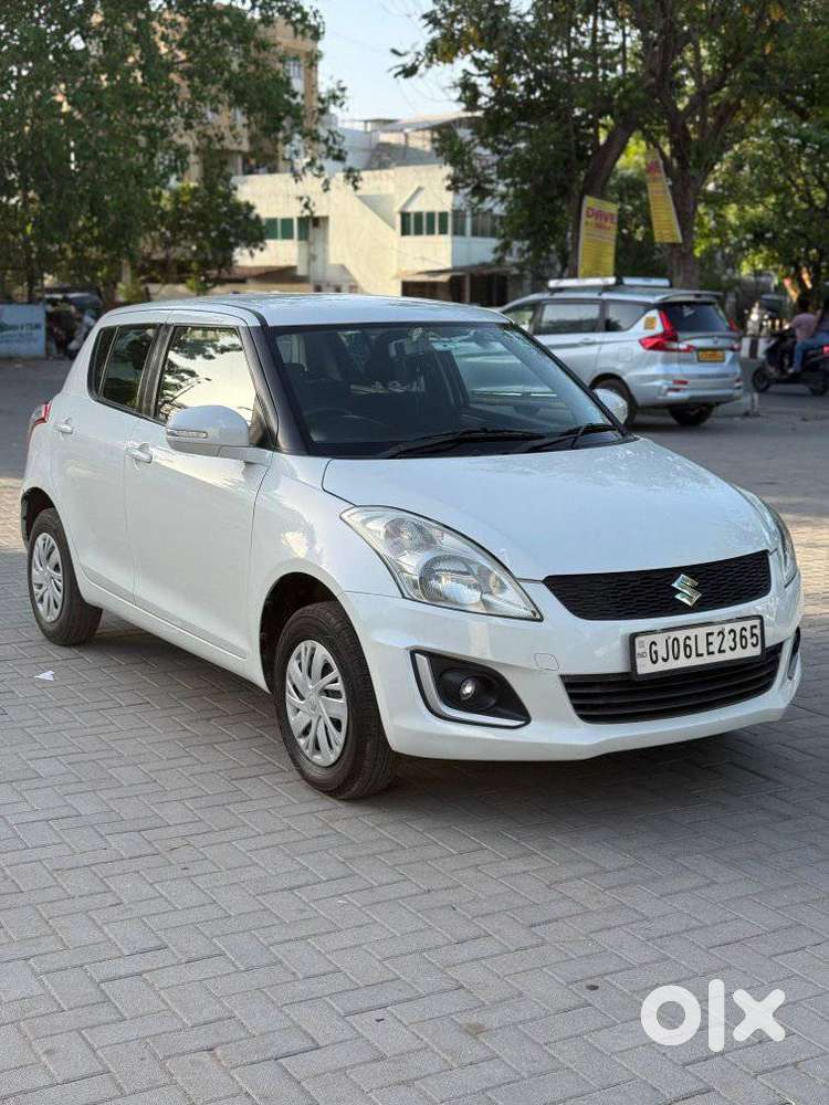 Maruti Suzuki Swift Vxi + Manual, 2018, Petrol