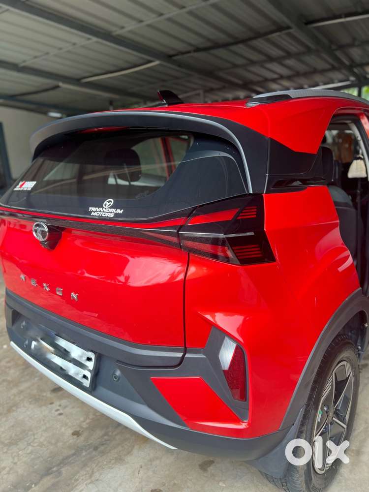 Tata Nexon Petrol Mt