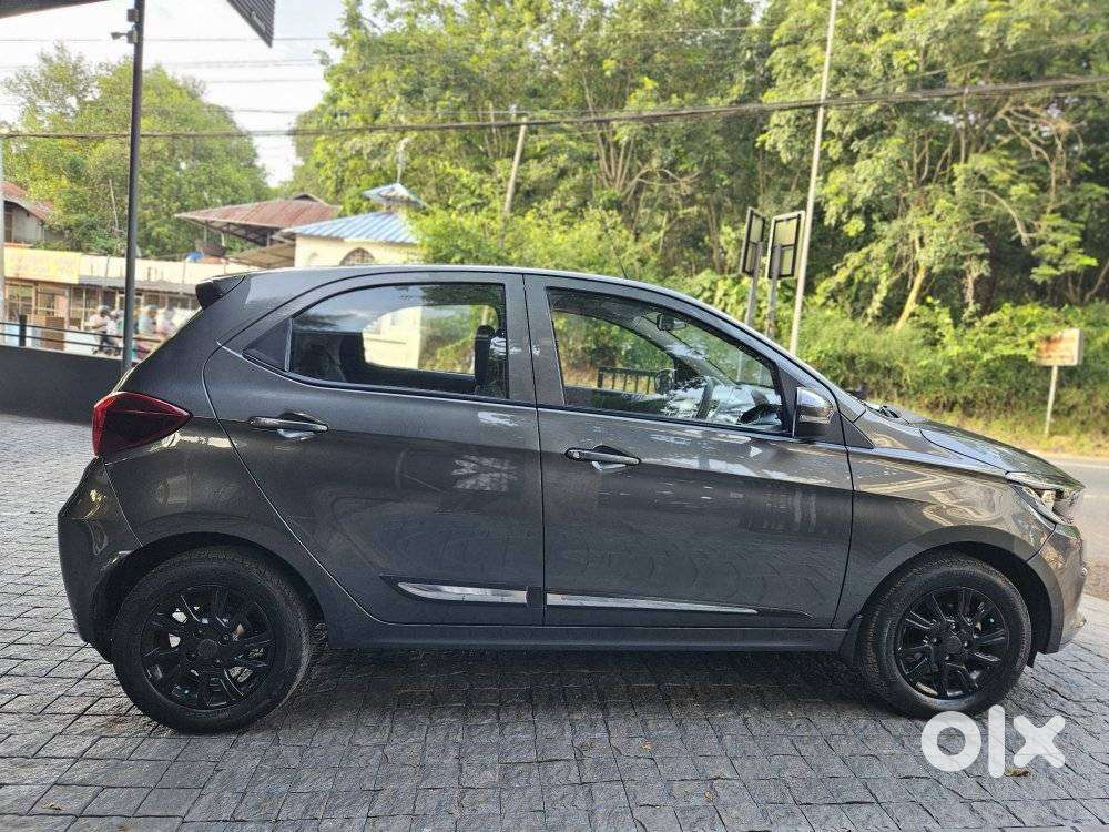 Tata Tiago 1.2 Revotron Limited Edition, 2021, Petrol